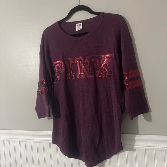 Victoria’s Secret Pink Women’s Maroon Sequin Top Size Small - Picture 2 of 8